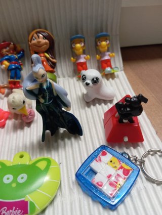 Lotto Sorprese Kinder - Personaggi Vari