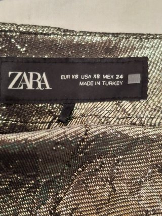 Falda pantalón Zara plateada Talla XS