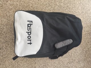 Pádel surf con inflador eléctrico.