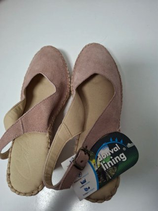 Alpargatas cuña 7 cm Beige y Rosa