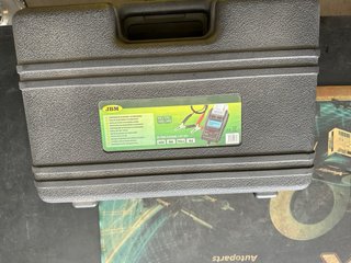 Comprobador Baterías JBM