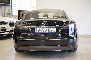 Tesla Model S Autonomía Estándar 4WD