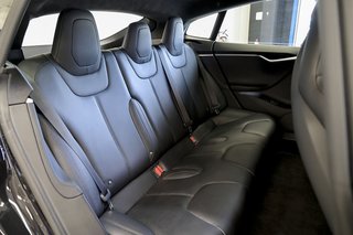 Tesla Model S Autonomía Estándar 4WD