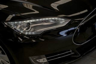 Tesla Model S Autonomía Estándar 4WD