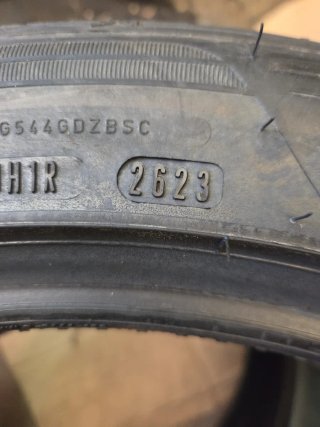 Neumático Goodyear Eagle F1 Asymmetric 3 215/50R18