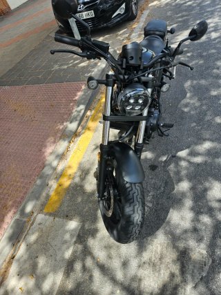 Honda Rebel 500 Negra