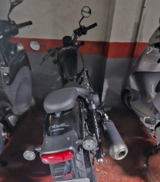 Honda Rebel 500 Negra