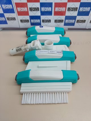 Limpiafondos Rotativo para Piscina con 8 Ruedas Gre 40018N