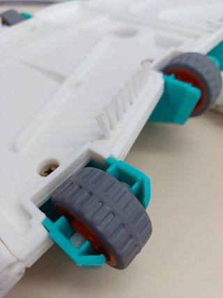 Limpiafondos Rotativo para Piscina con 8 Ruedas Gre 40018N
