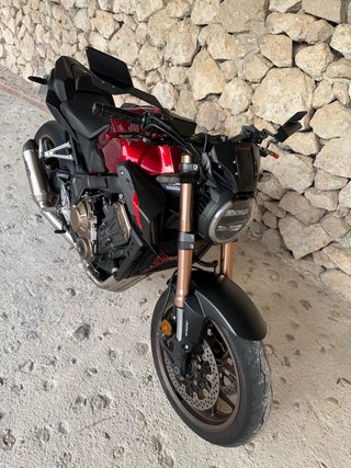 Honda CB650R 2023 A2/A 95cv Revisiones al dia