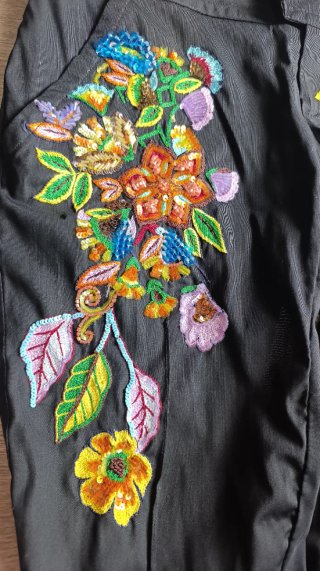 Pantaloni Paol neri skinny ricamati