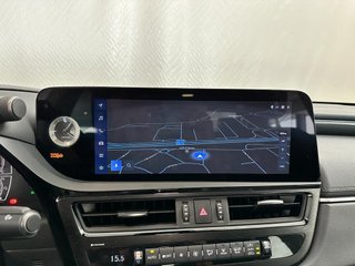 Lexus ES 2.5 300h Premium