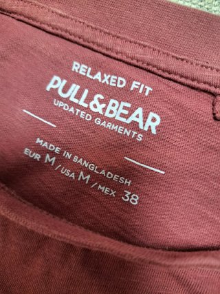 Camiseta Pull&Bear Roja Talla M