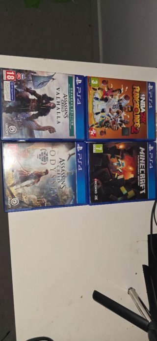 Lote Cajas PS4: Assassin's Creed, NBA 2K, Minecraf