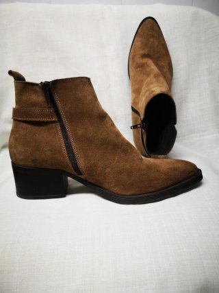 Botines serraje T39