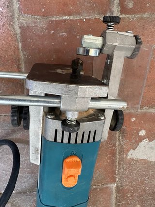 Fresadora de mano Virutex FR92D Muy poco uso