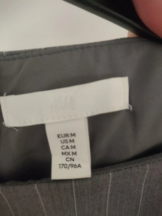 Vestido H&M gris con rayas