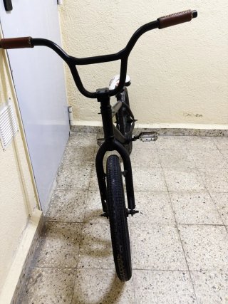 Bicicleta BMX Negra, usada en buen estado