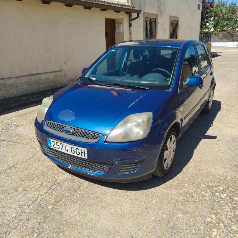 Ford Fiesta 2008 - foto 1