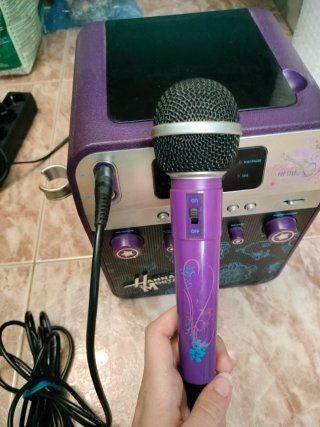 Karaoke Hannah Montana con cables y disco