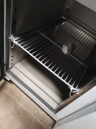 MESA PIZZERA GRANITO 1.5 M MIRA MI PERFIL