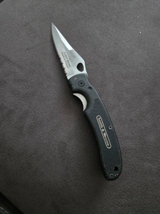 SMITH & WESSON - CUTTIN' HORSE