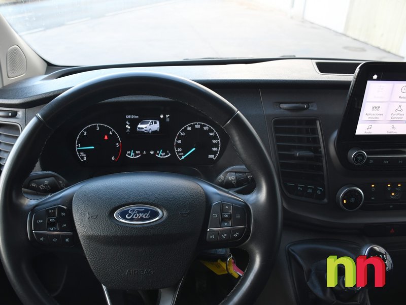 Ford Transit Custom 2021, foto 12