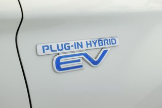 Mitsubishi Outlander 2.0 PHEV Kaiteki Auto 4WD