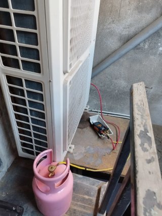 Carga de gas para aire acondicionado