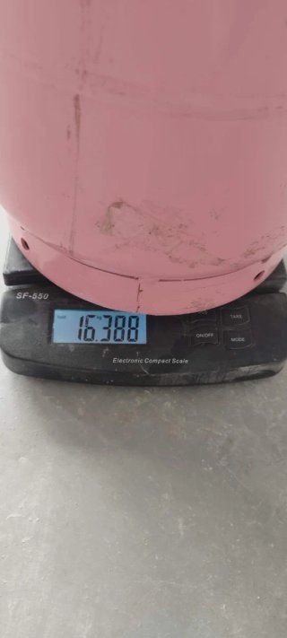 Carga de gas para aire acondicionado