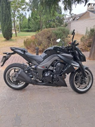 Kawasaki Z1000 2011 (Matriculada 2014)