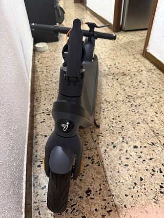 Patinete eléctrico Segway-Ninebot E2 Pro E 86.0KM