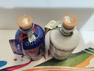 2 Bottiglie Vuote Gin Gunpowder Ceramica