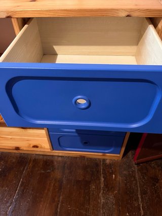 Conjunto Mobiliario Juvenil Completo de Ikea