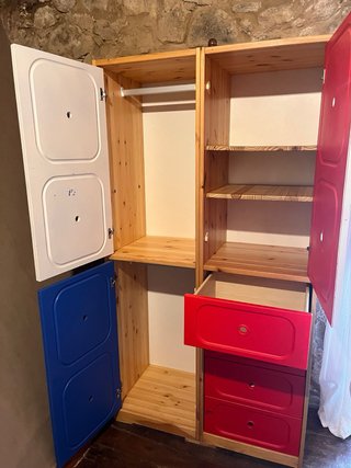 Conjunto Mobiliario Juvenil Completo de Ikea