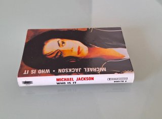 Cassette Who Is It Michael Jackson Tailandia