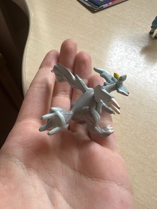 Figura Kyurem Pokémon