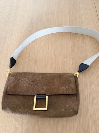 Bolso Purificación García ante marrón