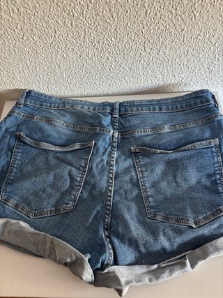 Vaqueros cortos Bershka azules