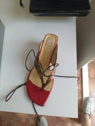 Sandalias Muxart Multicolor y Rojas