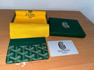 Tarjetero Goyard Verde