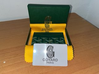 Tarjetero Goyard Verde