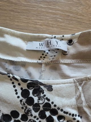 Vestito floreale bianco e grigio