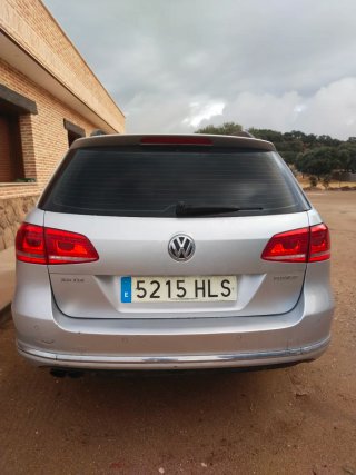 Volkswagen Passat 2011