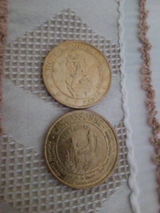 2 Monedas Coleccionables Antiguas