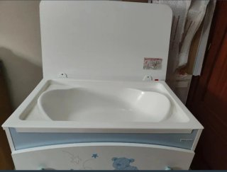 Cómoda bañera cambiador Micuna