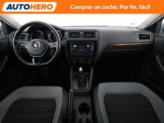 Volkswagen Jetta 2.0 TDI Sport BlueMotion