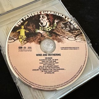 SACD DVD Genesis Wind & Wuthering Super Audio CD