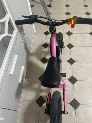 Bicicleta Eléctrica Infantil Rosa