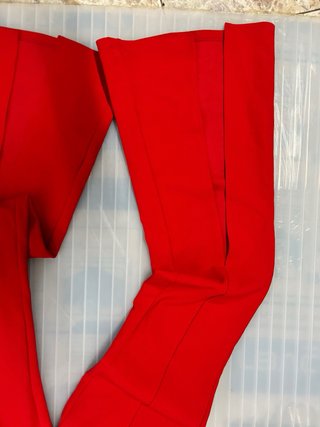 Pantalón campana vintage Bershka talla 34 rojo